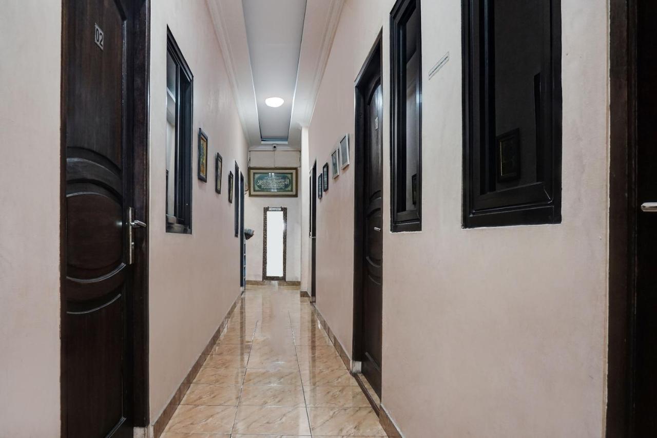 Oyo 91754 Wisma Tiqita Syariah Dżakarta Zewnętrze zdjęcie
